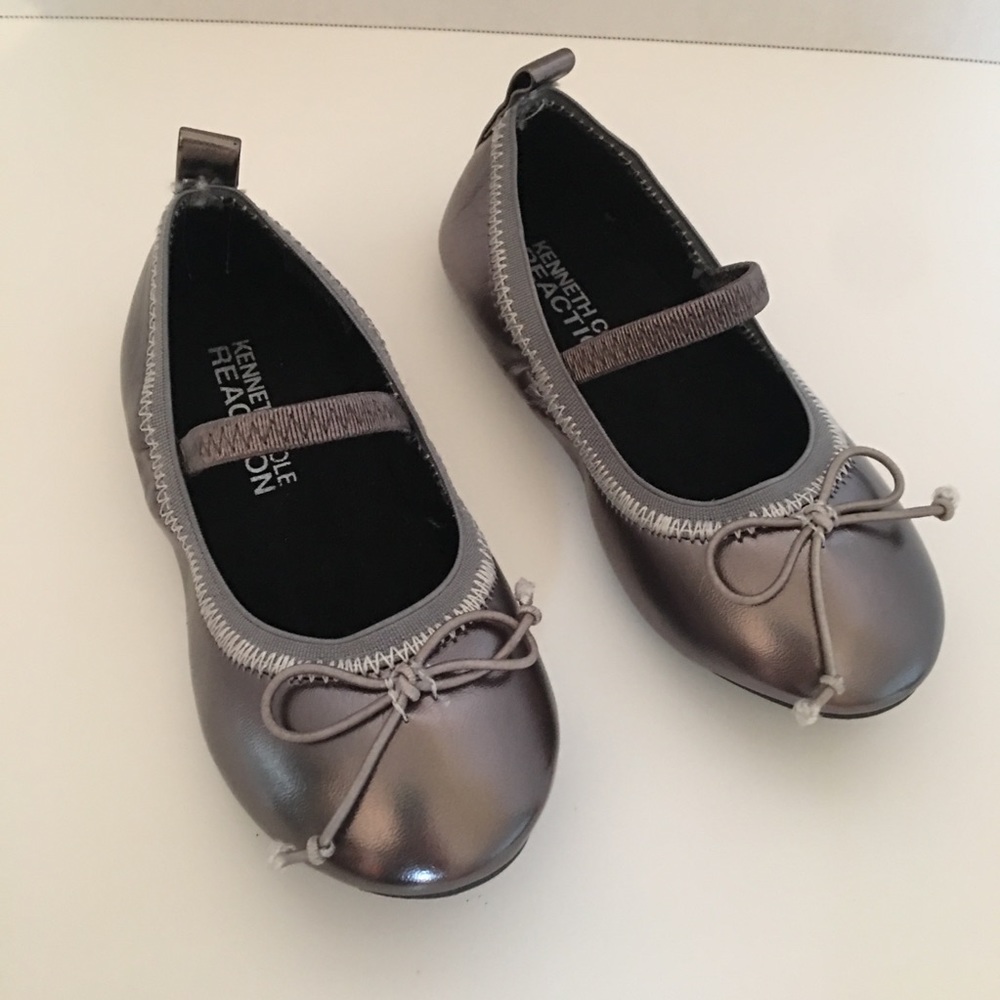 Kenneth Cole Reaction Pewter Flats Toddler Shoes